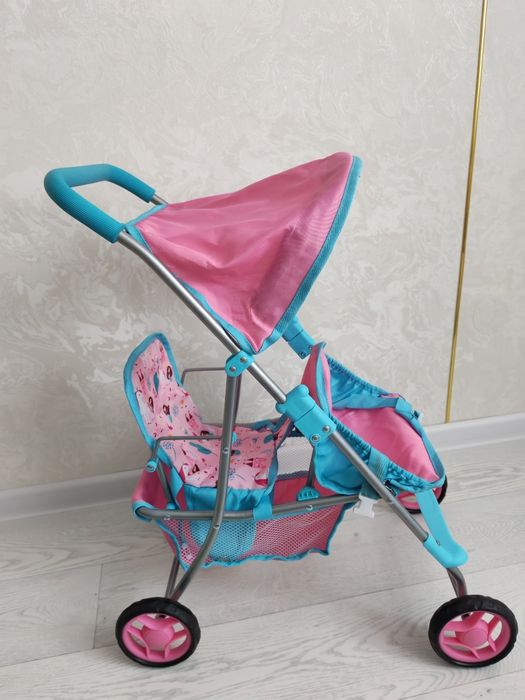 Коляска для кукол