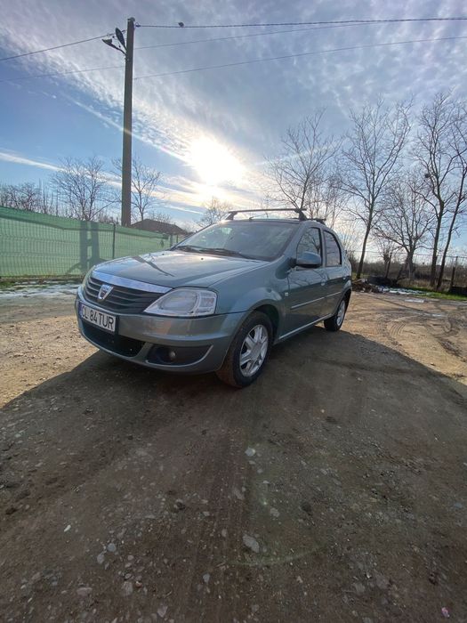 Dacia Logan an 2008