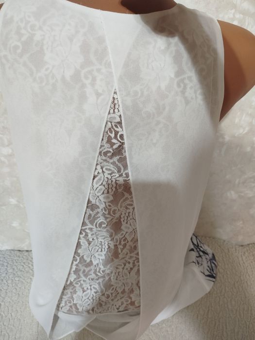 Set format din 2 tricouri fara mânecă elegante