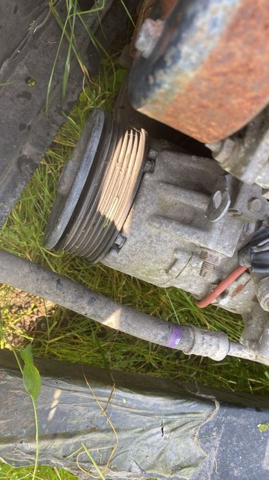 Compresor ac toyota yaris 1.3 benzina 2006-2009