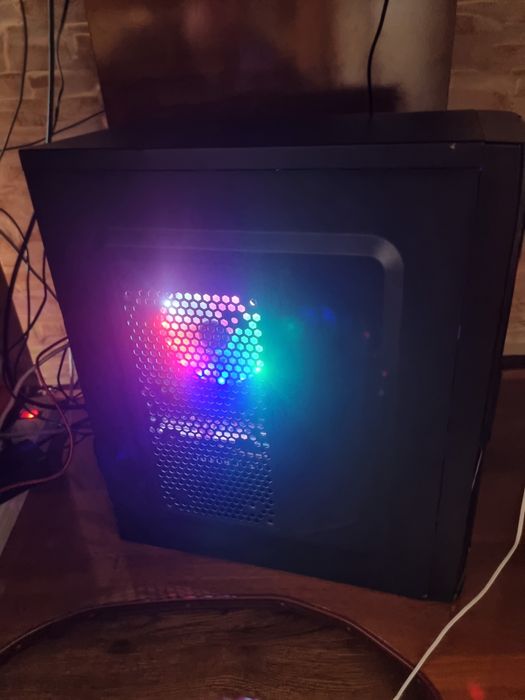 Komputer kuchli igrovoy