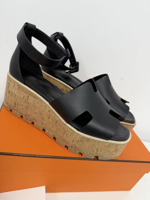 Нови сандали Hermes Paris, 40 номер