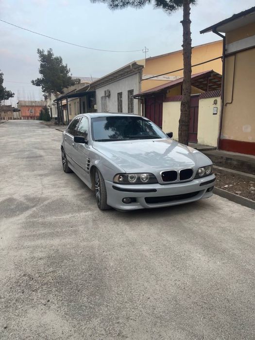 Bmw e39 3 litr mehanika srocni sotiladi pul zarur