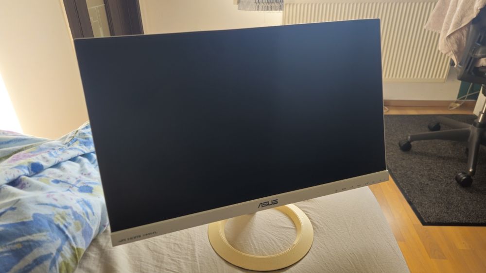 Monitor ASUS cu difuzoare full hd