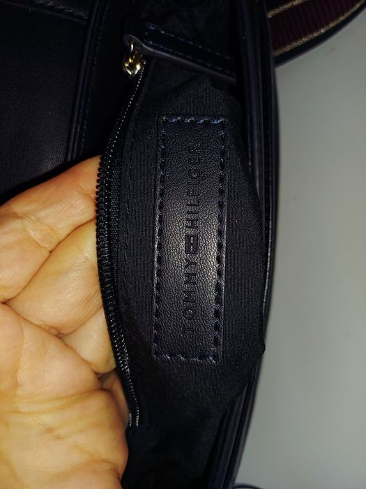 Чанта  Tommy Hilfiger дълга дръжка