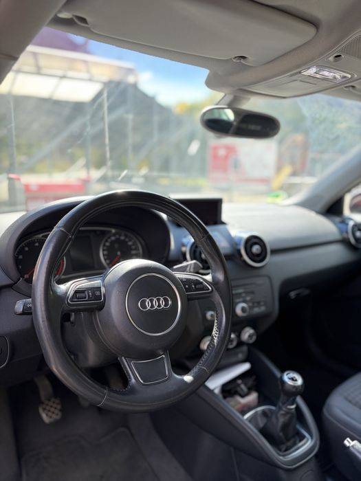 AUDI A1 2012 — imagine 5