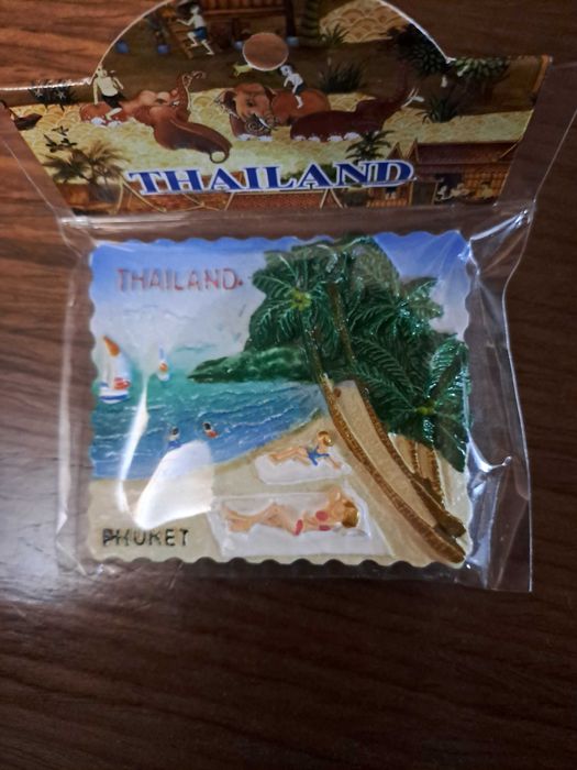 Магнитики на холодильник