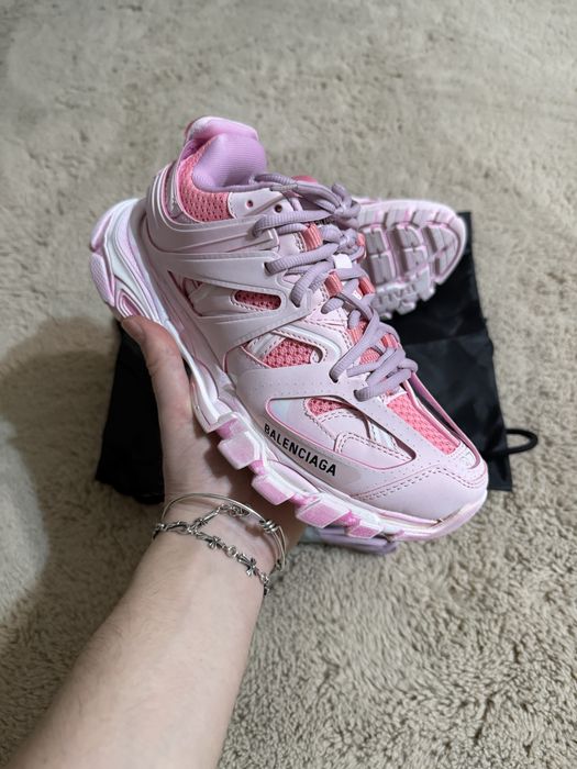 Balenciaga Track Sneakers (37 pe stoc)
