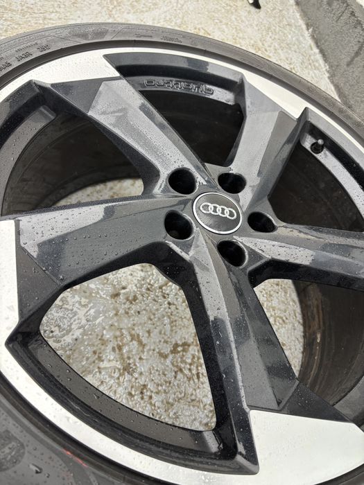 Janta noua + anvelopa noua  AUDI A8 2019