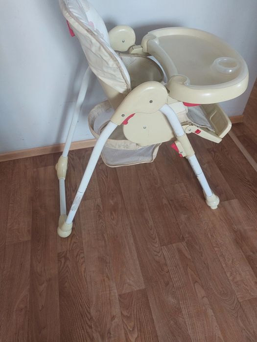 Продам детский столик