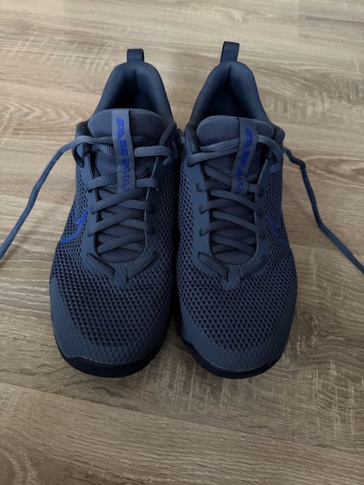 Nike Air Max Trainer 6