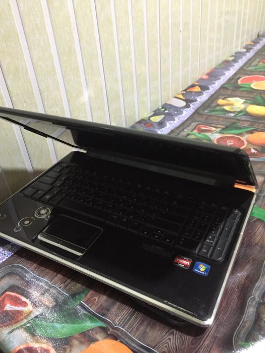 Hp kompyuter srochna sotiladi