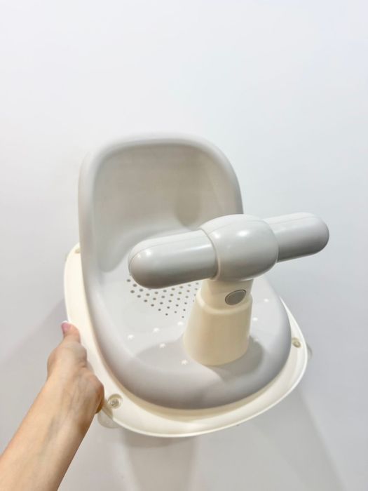 Сиденье детское для ванны