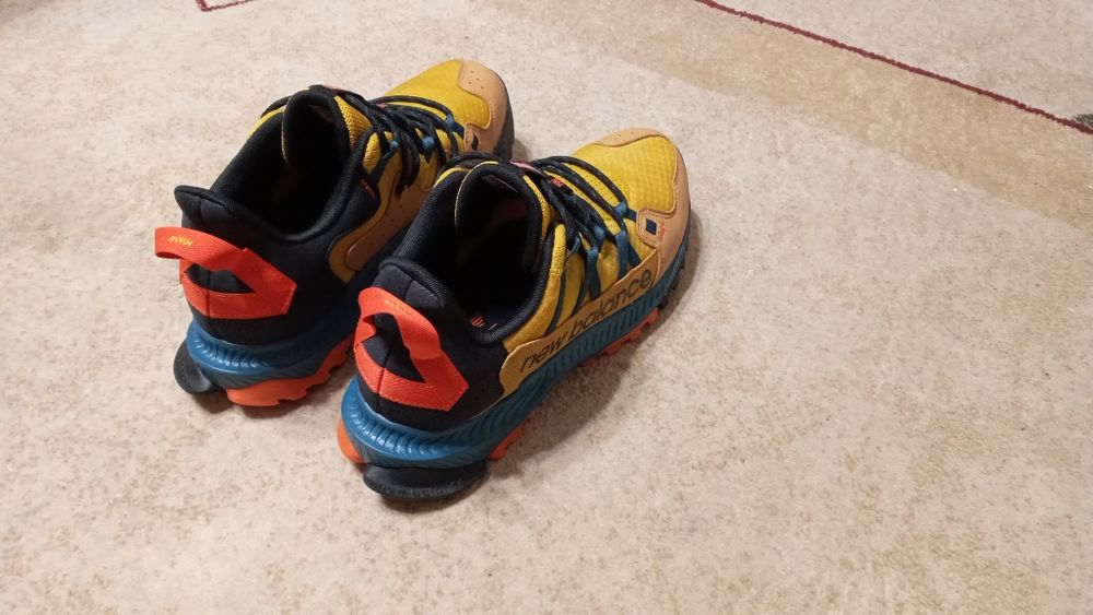Новые New Balance, 43 размер, U.S.A.