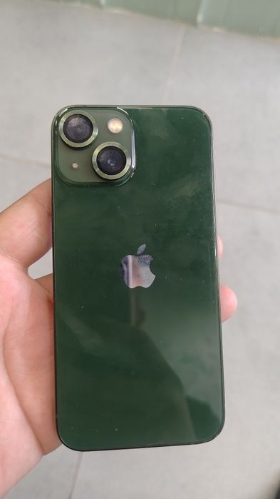 iPhone 13 mini. 512 ГБ в зеленом цвете.