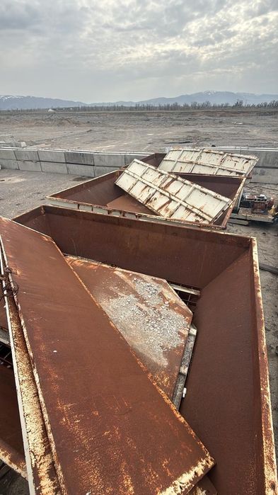 Бункер для дробилки