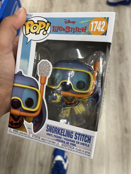 Funko POP! Disney Lilo & Stitch #1742 – Snorkeling Stitch