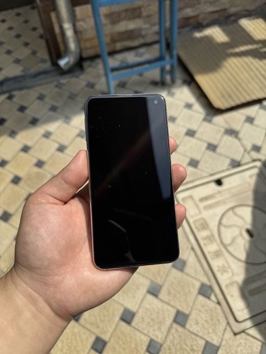 Samsung galaxy s10e