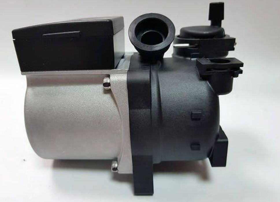 Циркуляционный насос (двигатель) Grundfos