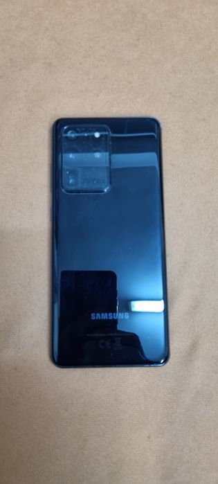 Отличен Самсунг S20 ultra