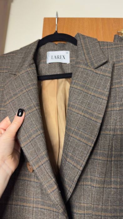 Костюм (Сако и панталони)