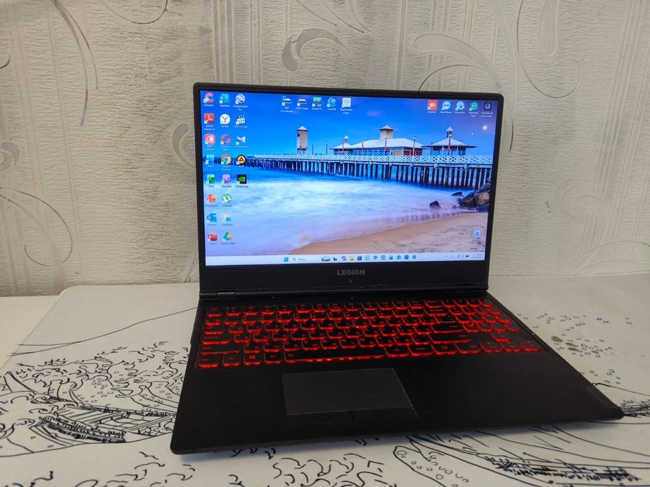 Игровой ноутбук продам