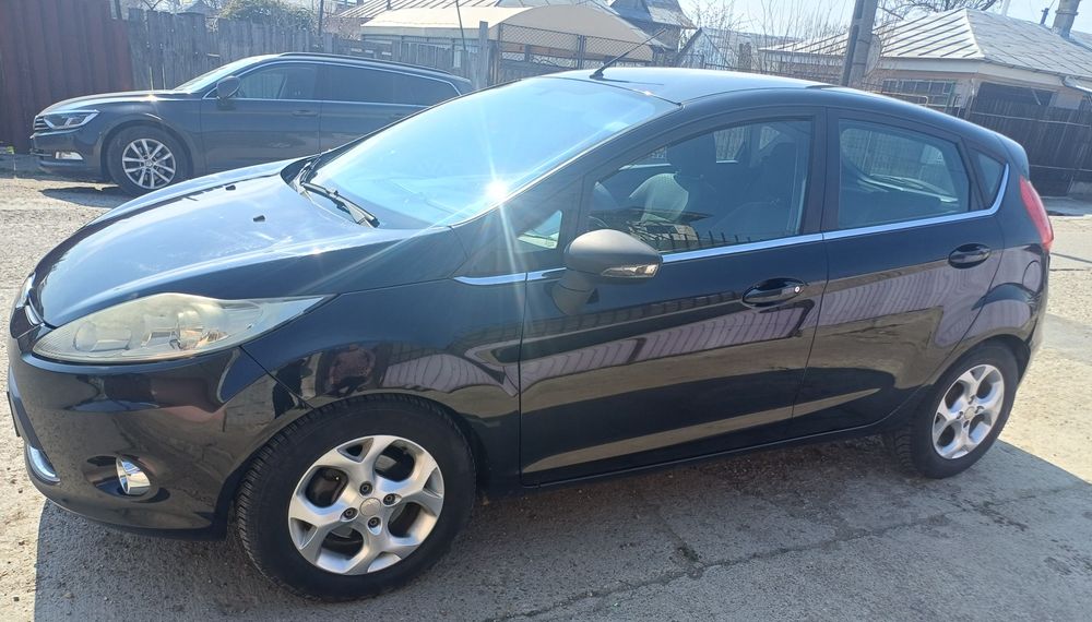Vand Ford Fiesta