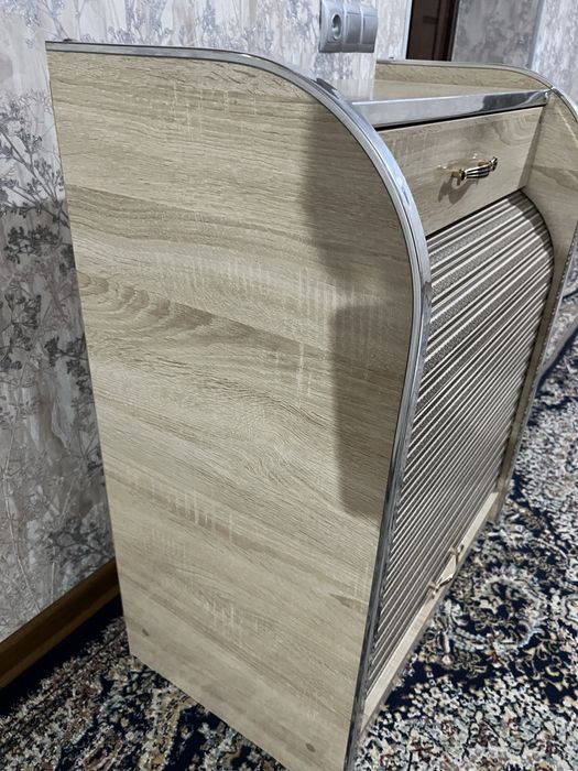 Oyoq kiyim quyadigan shkaf