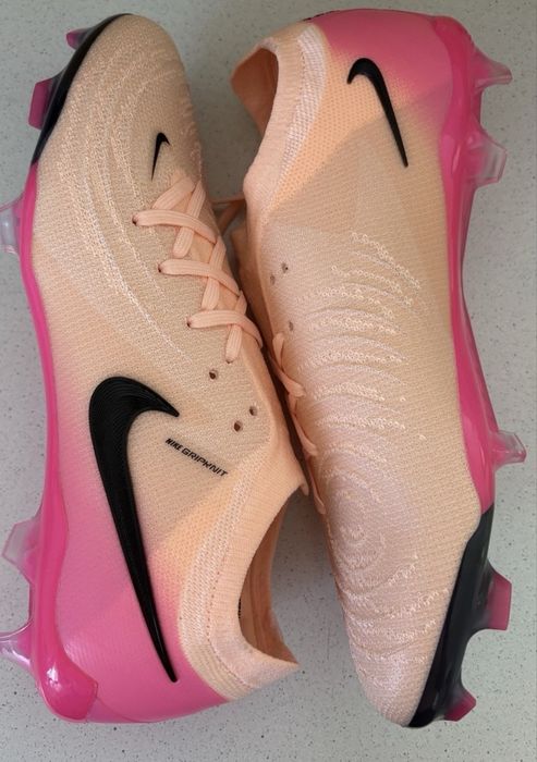 Ghete fotbal Phantom Elite roz