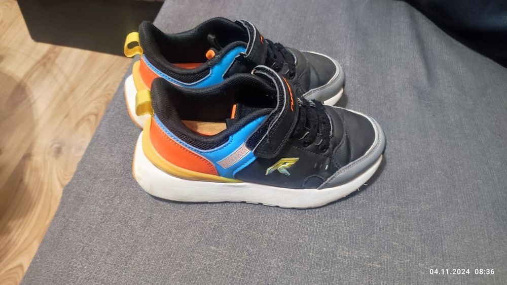 Маратонки за момче 31 и 32 номер