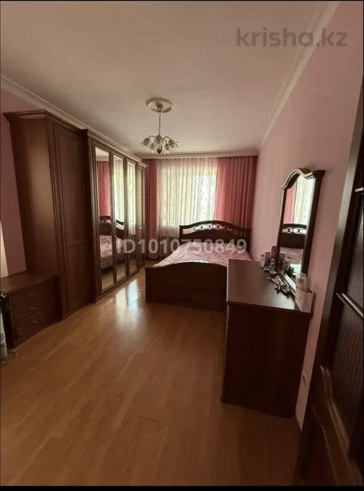 продам спальный гарнитур