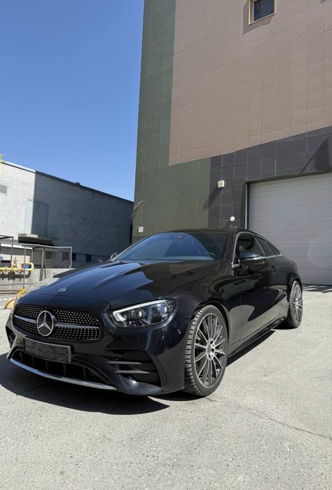 Mercedes Benz E300 Coupe