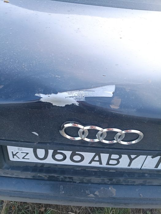 Продам Audi100 C4