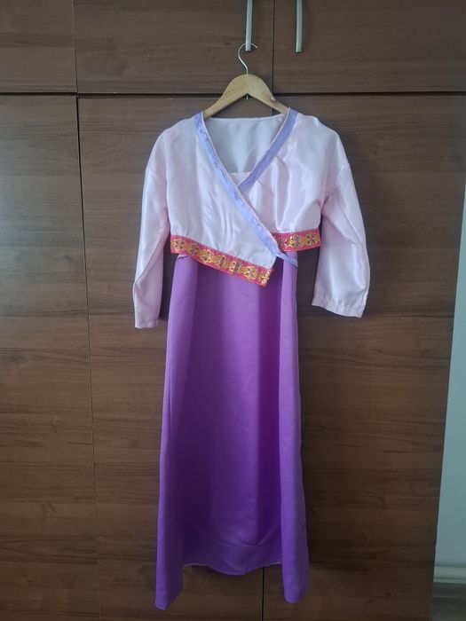 Прокат костюмов..