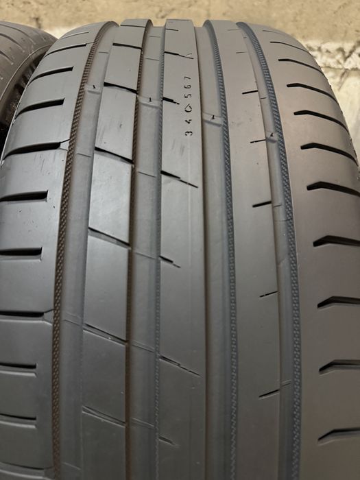 245/40/20 Nokian 2бр дот24