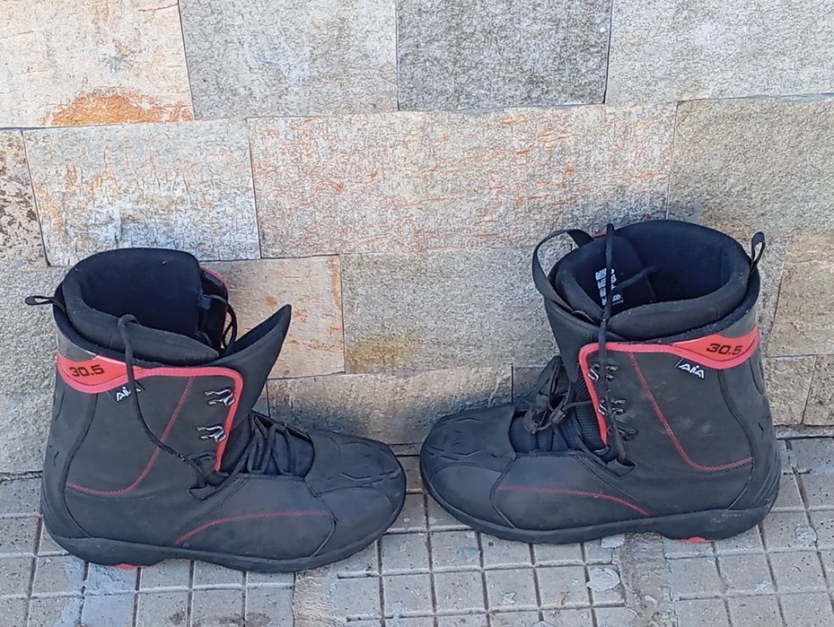 Ботуши за кросов мотор