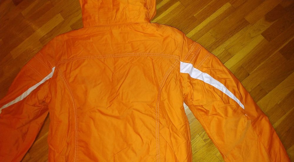 Ново яке на Колмар, размер 44