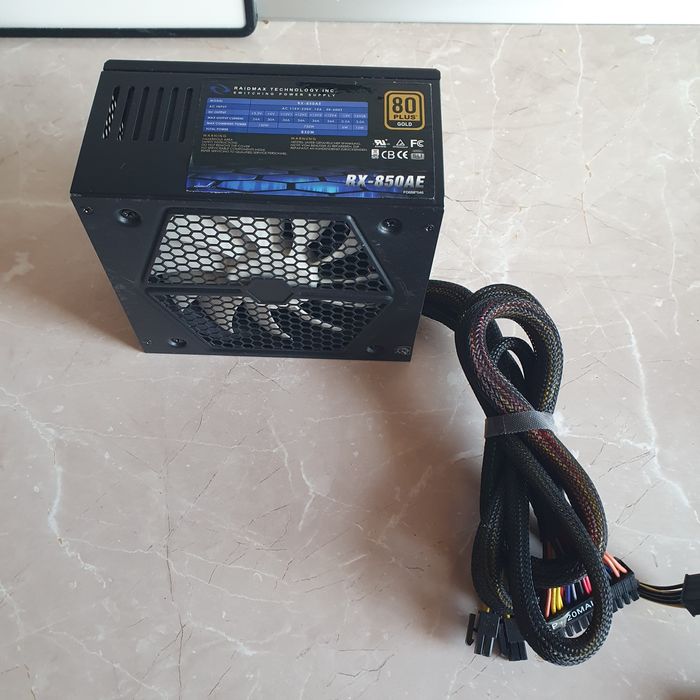 Sursa Pc Raidmax RX-850 AE cu cabluri