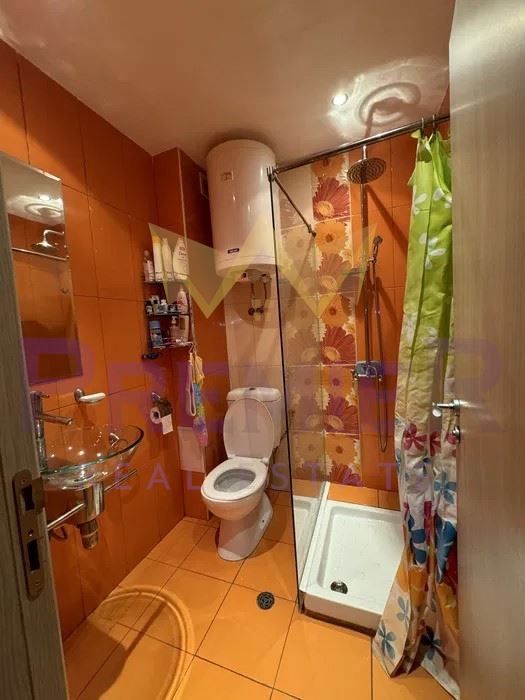 Тристаен апартамент