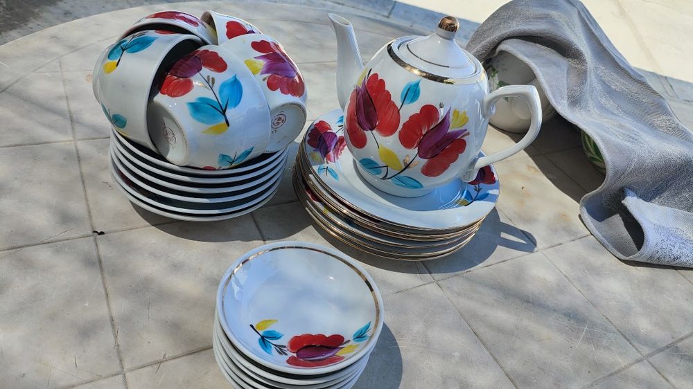 Продам Чайный сервиз