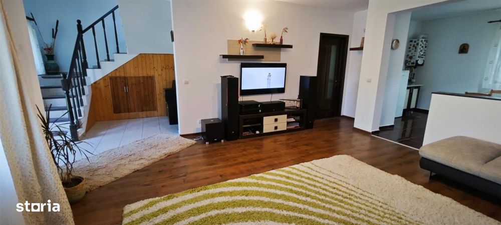 Vila individuala 5 camere Lunca Cetatuii--650 EURO