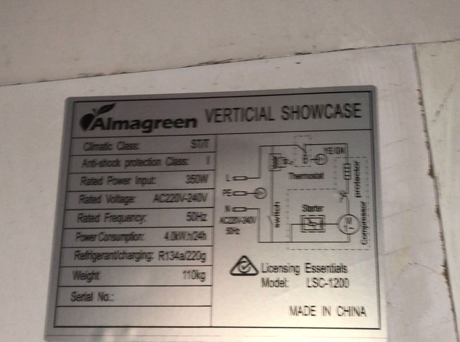 Продам холодильник