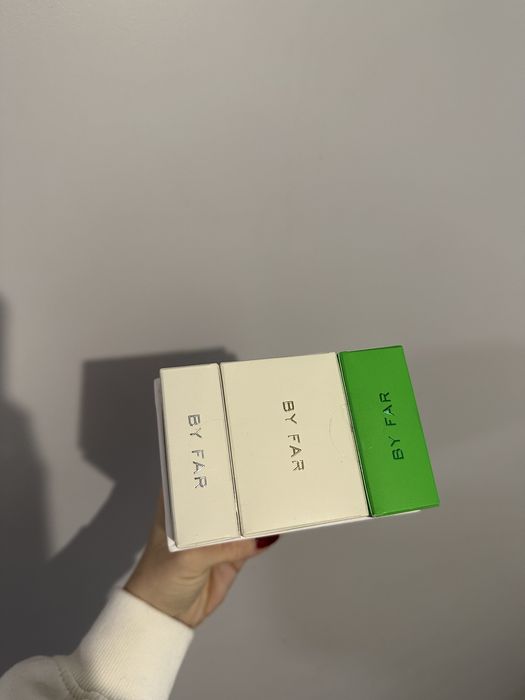 By far fragnance / By far парфюм аксесоар за чанта