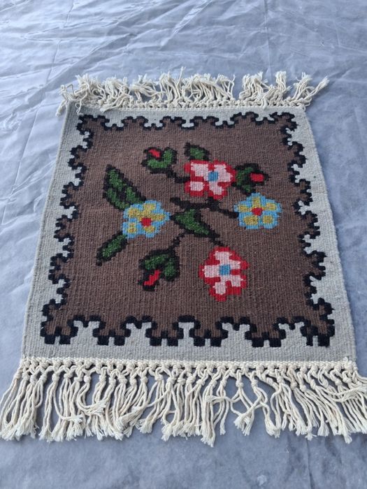 Килимчета мотиви котленски