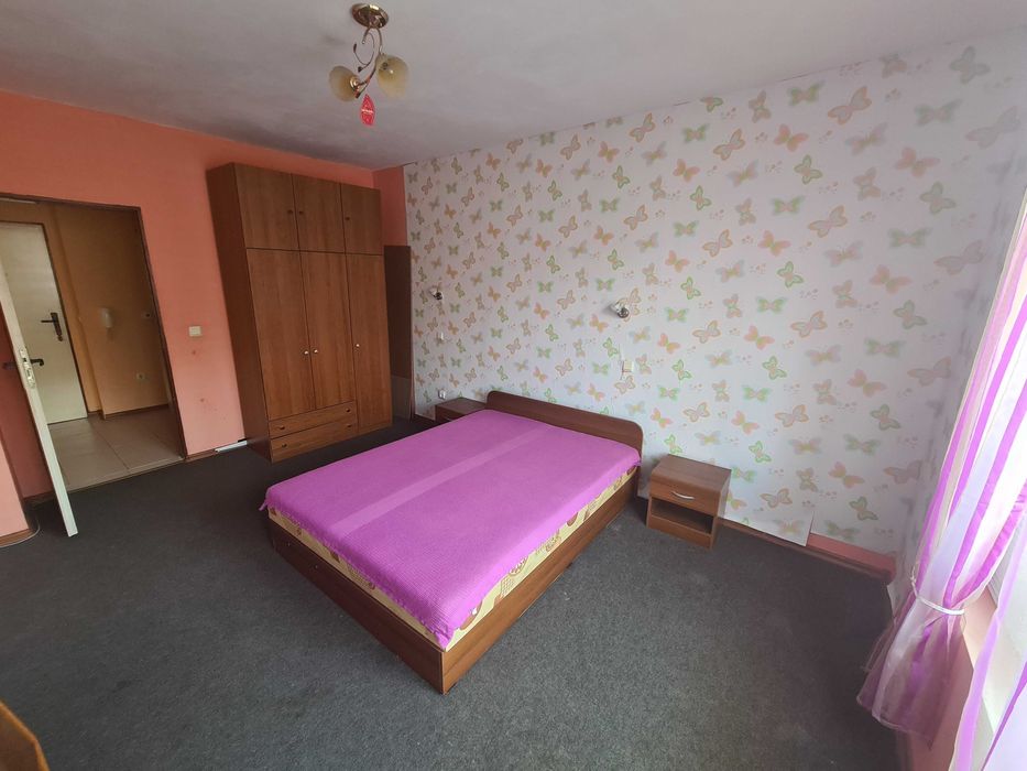 Дава се под наем Двустаен апартамент в Бургас, Меден рудник - зона А - 73 кв.м за 153 € - Снимка #1