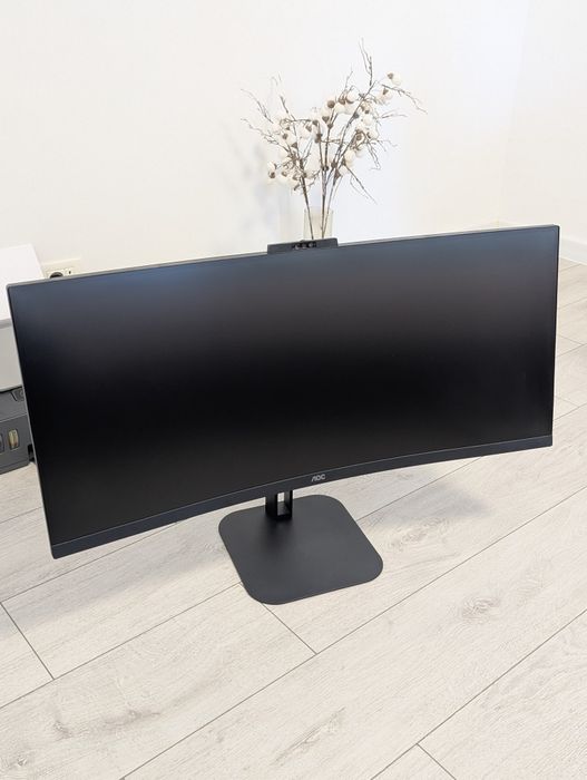Monitor AOC 34" 1440p 100Hz USB-C