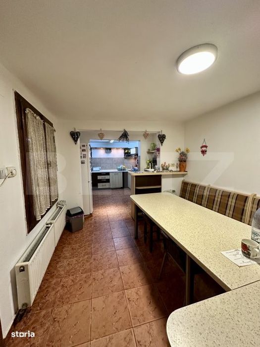 Casa individuala, 200 mp, ideala pentru 2 familii, zona Iosefin