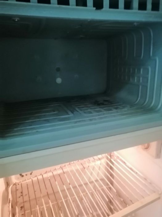 Продам рабочий холодильник ОРСК!