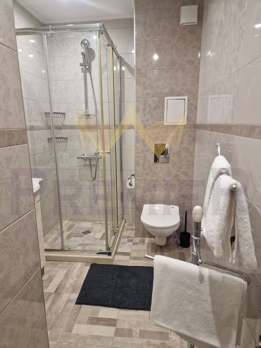 Дава се под наем Двустаен апартамент в Варна, Център - 65 кв.м за 663 € - Снимка #4