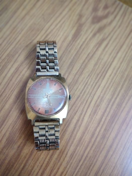 Часы ручные мужские